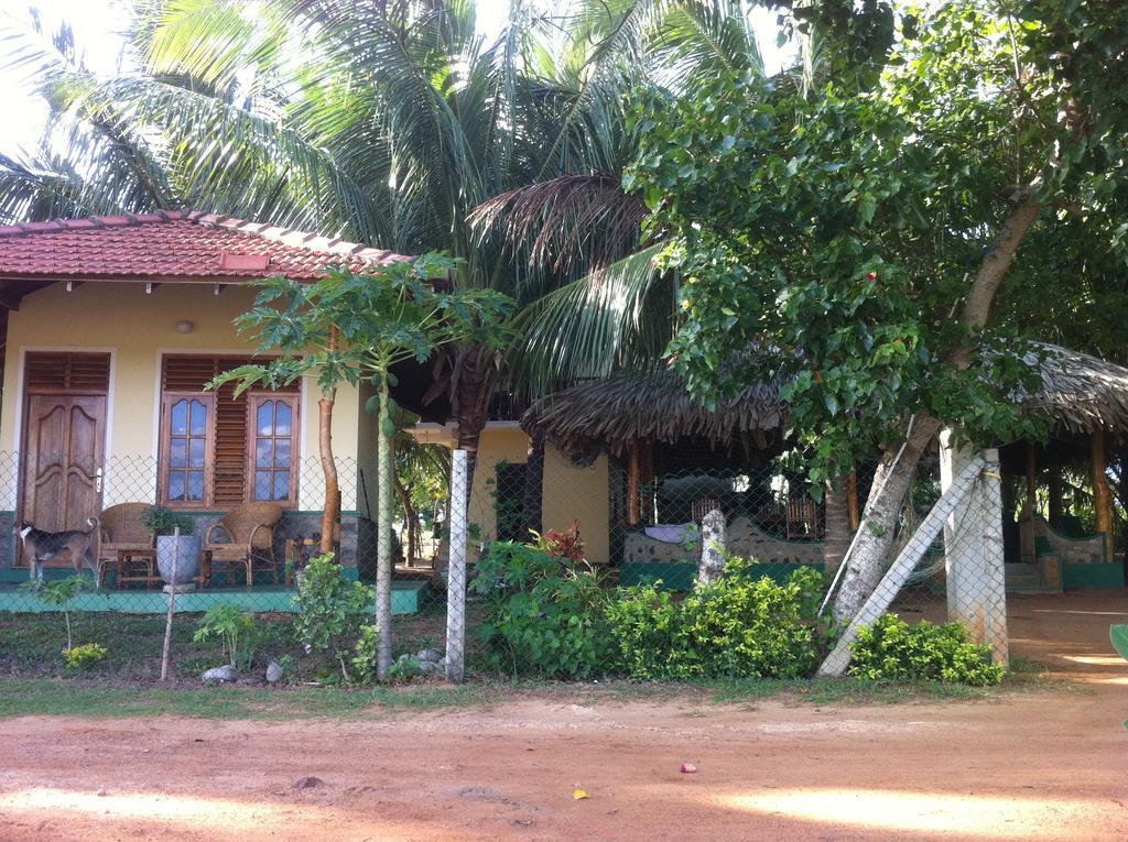 Fishermens Lodge & Restaurant Ranna Room photo